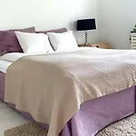 Beautiful Home In The Middle Of Helsinki Area